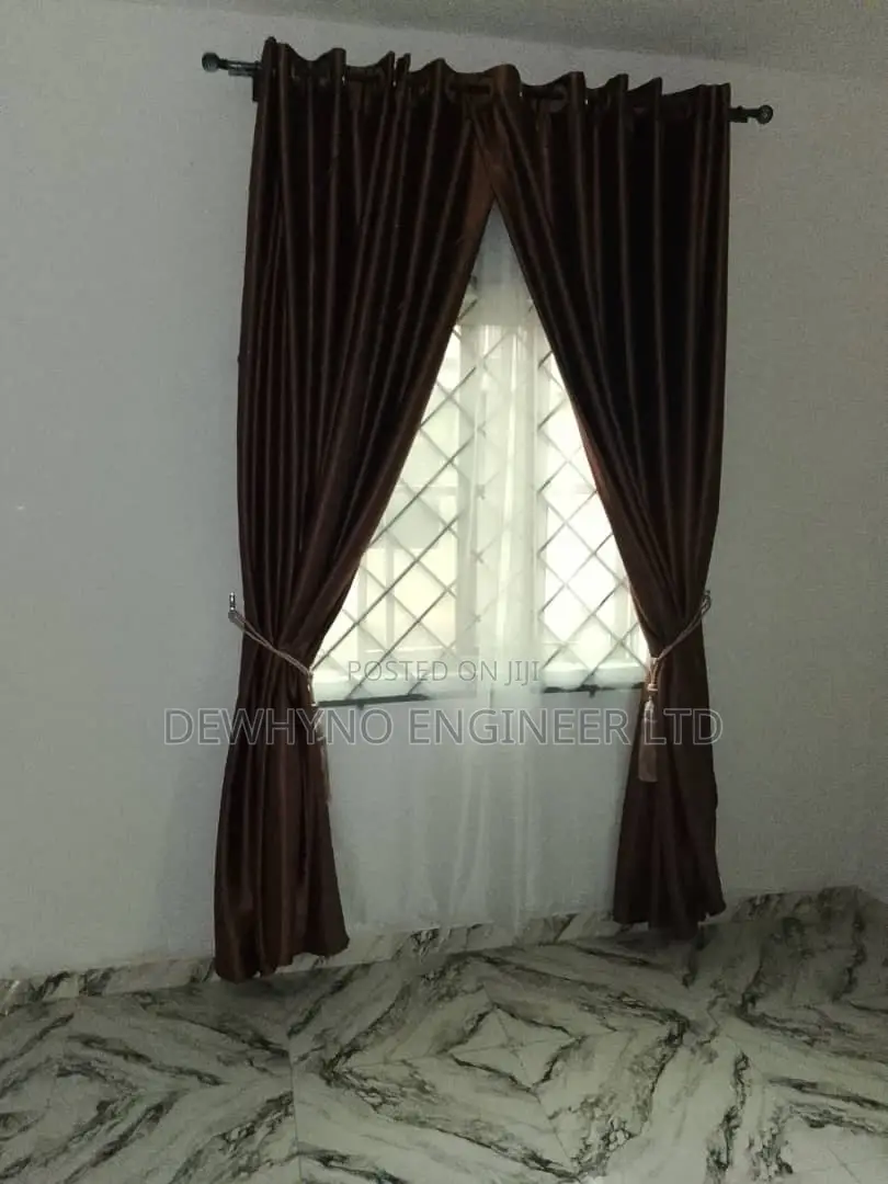Royal Curtains