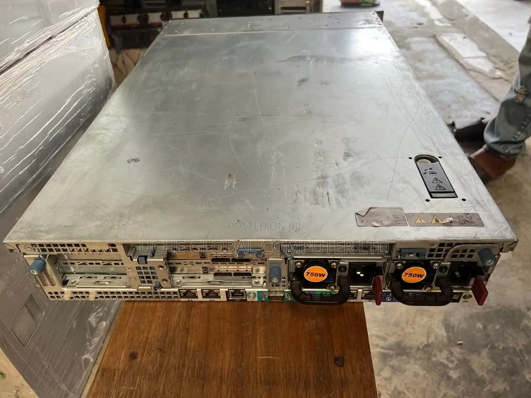 Server HP ProLiant DL 32GB Intel Xeon HDD 1T