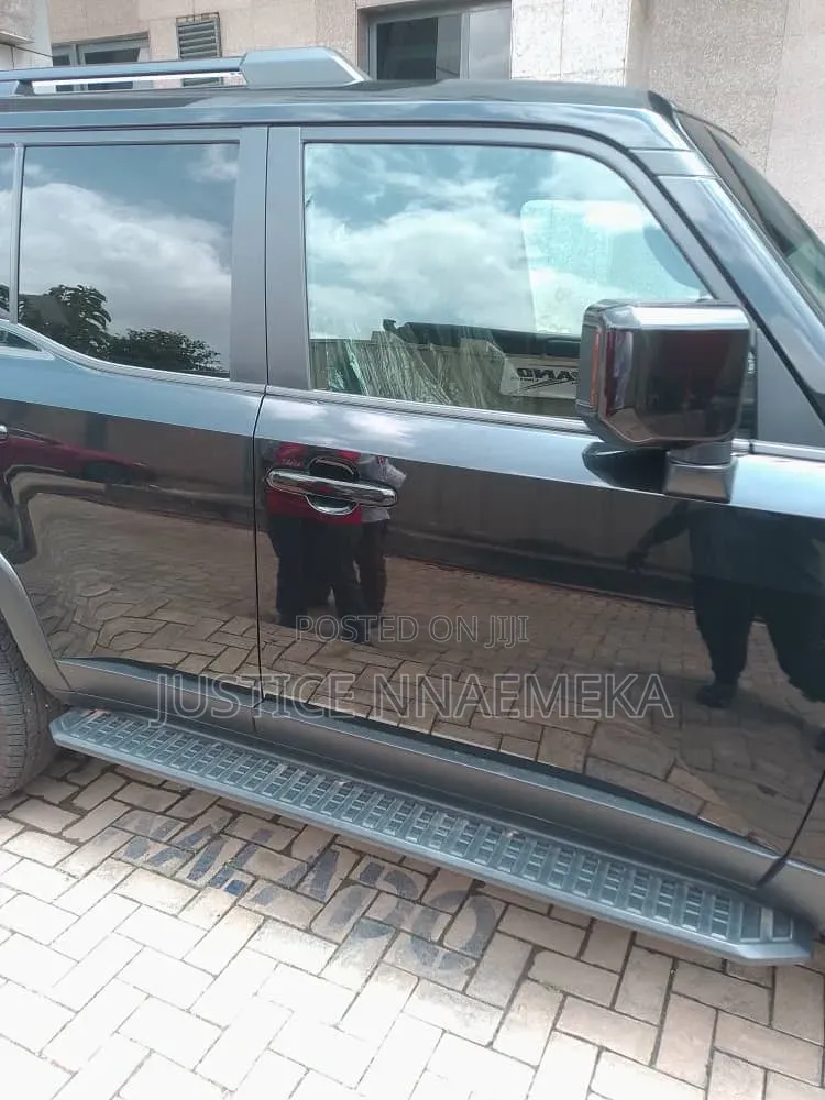 Toyota Land Cruiser Prado 2025 Black