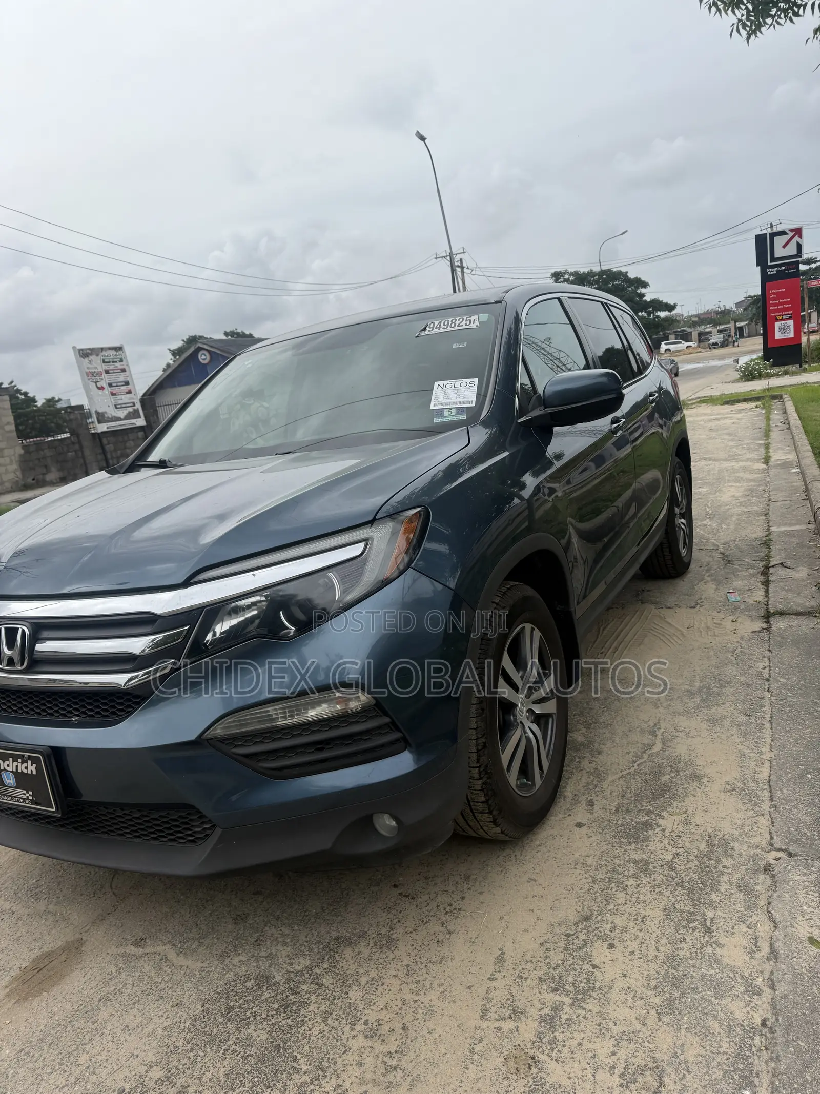 Honda Pilot Touring AWD 2018 Green