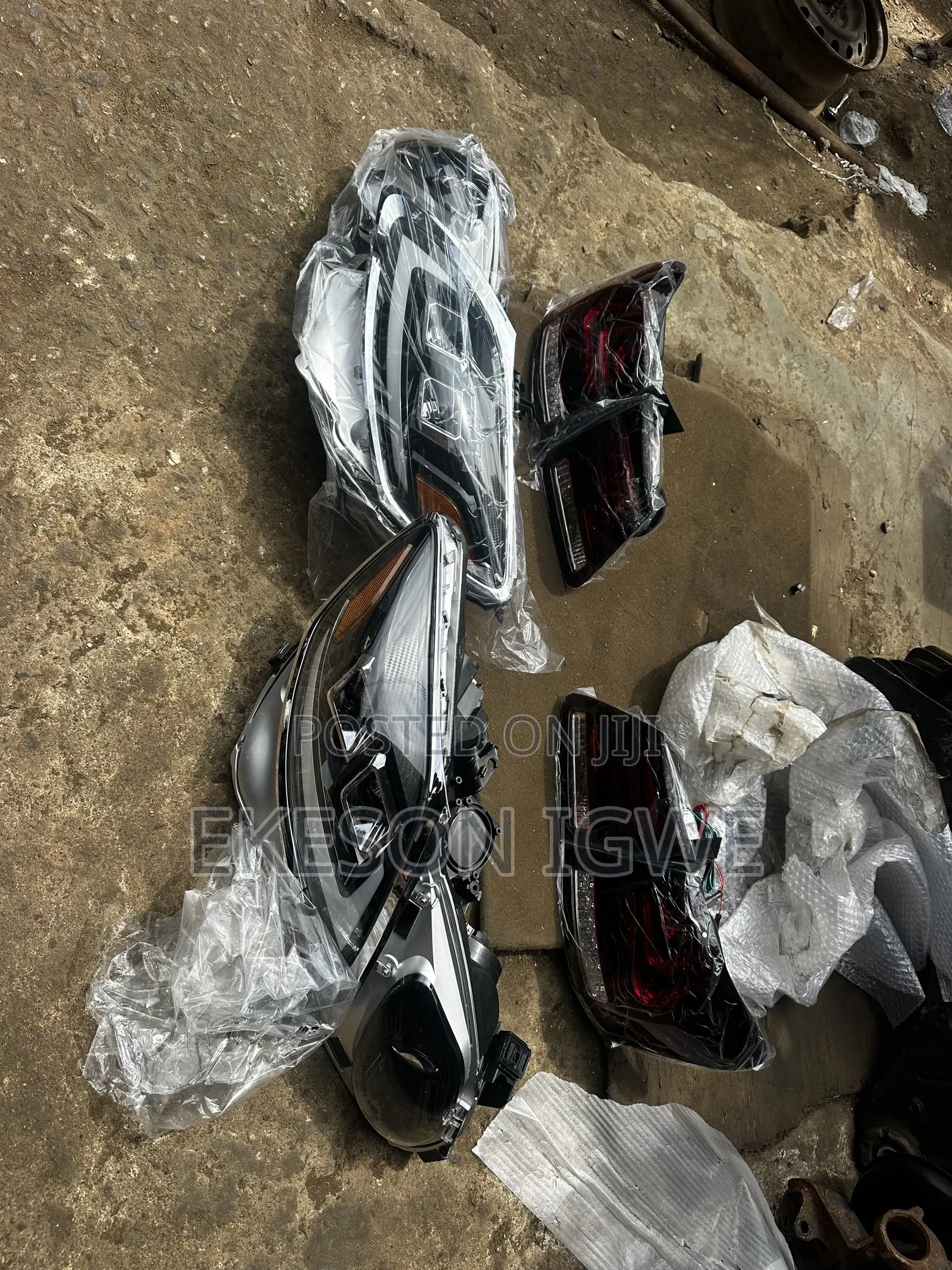 Front and Back Upgrade Light GS300 2006-010