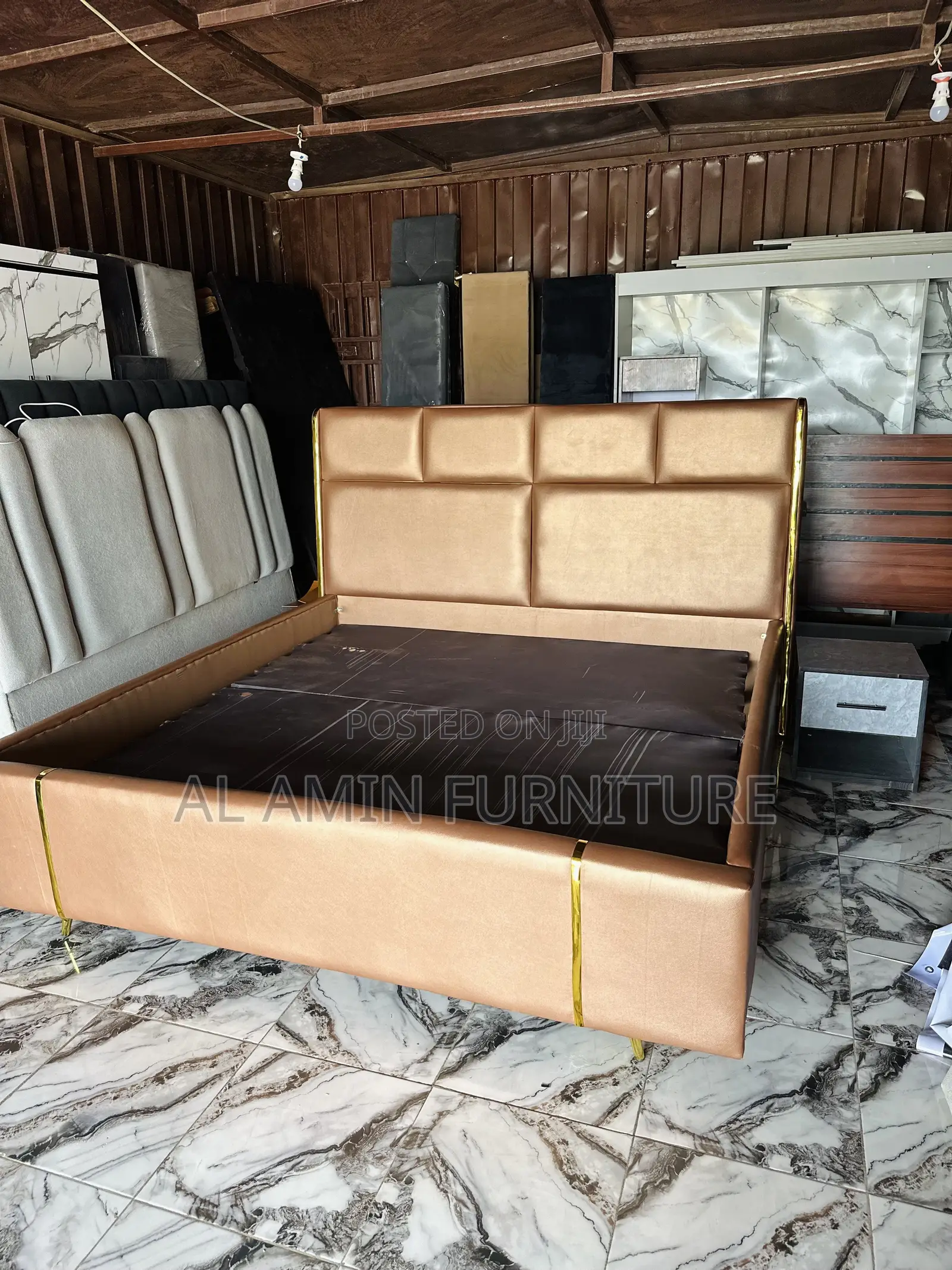 6by6 Bed Frame Good Finishing Leder Material Come and Buy It
