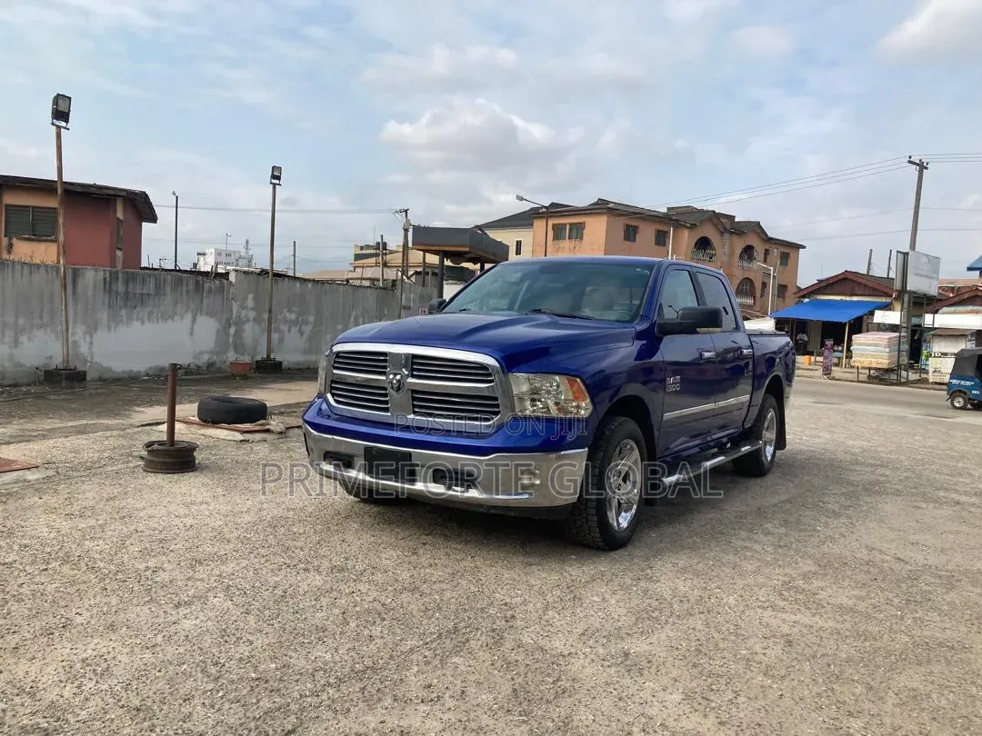 RAM 1500 2017 Blue