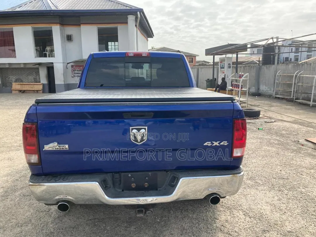 RAM 1500 2017 Blue
