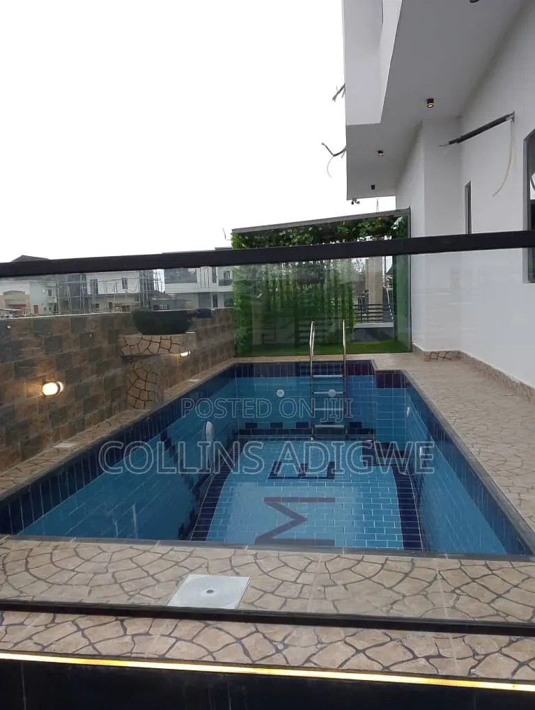 5bdrm Duplex in Pearl Garden, Sangotedo for sale