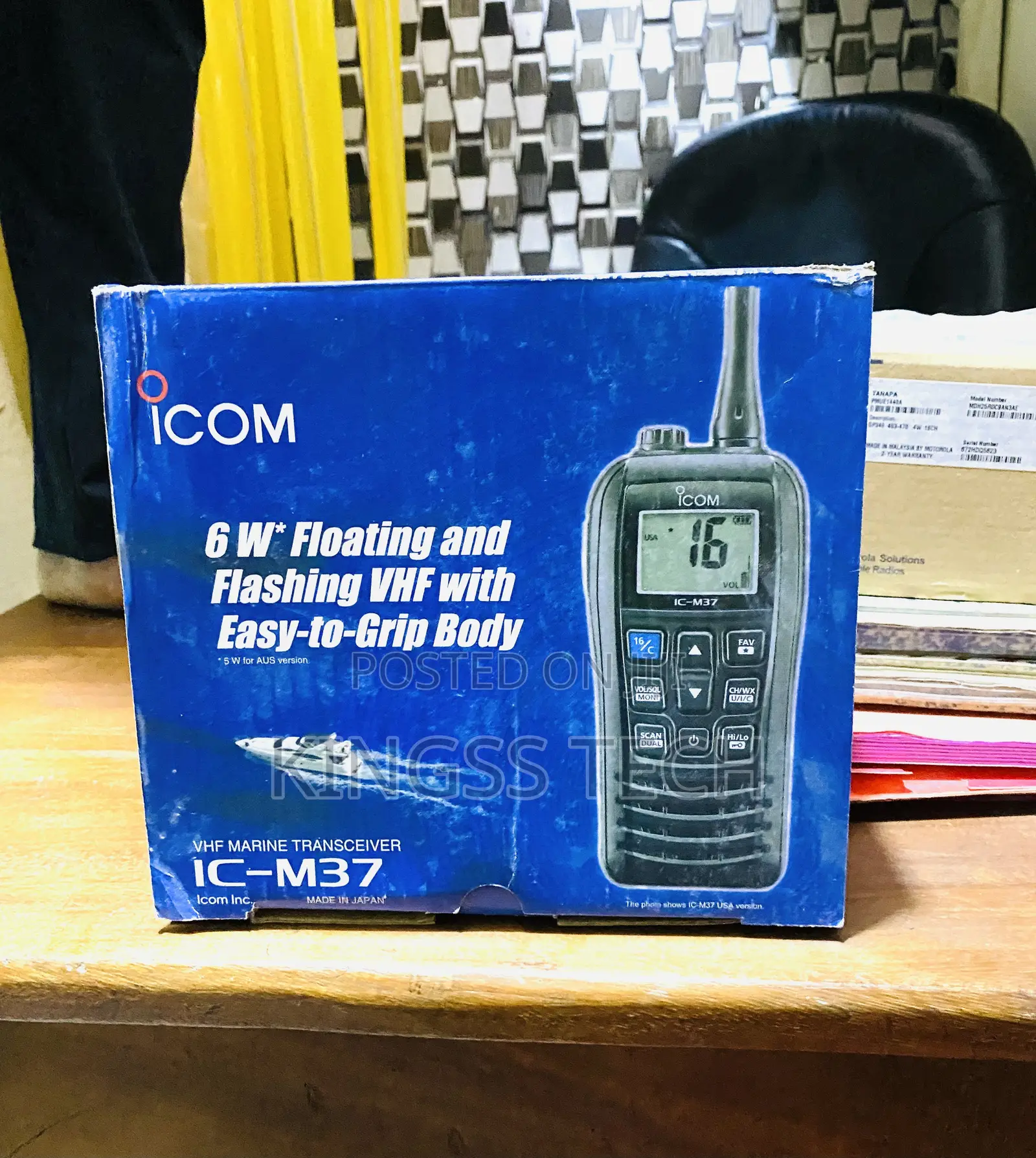 Icom IC-M37 VHF Marine Transceiver Walkie Talkie
