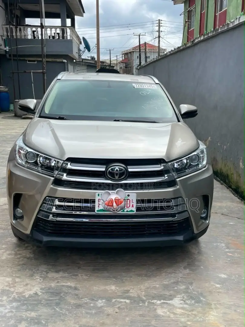 Toyota Highlander Limited V6 4x4 (3.5L 6cyl 6A) 2016 Gray