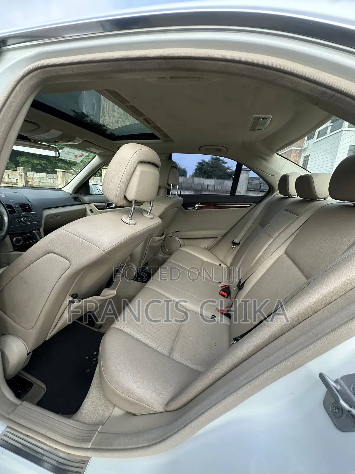 Mercedes-Benz C300 2010 White