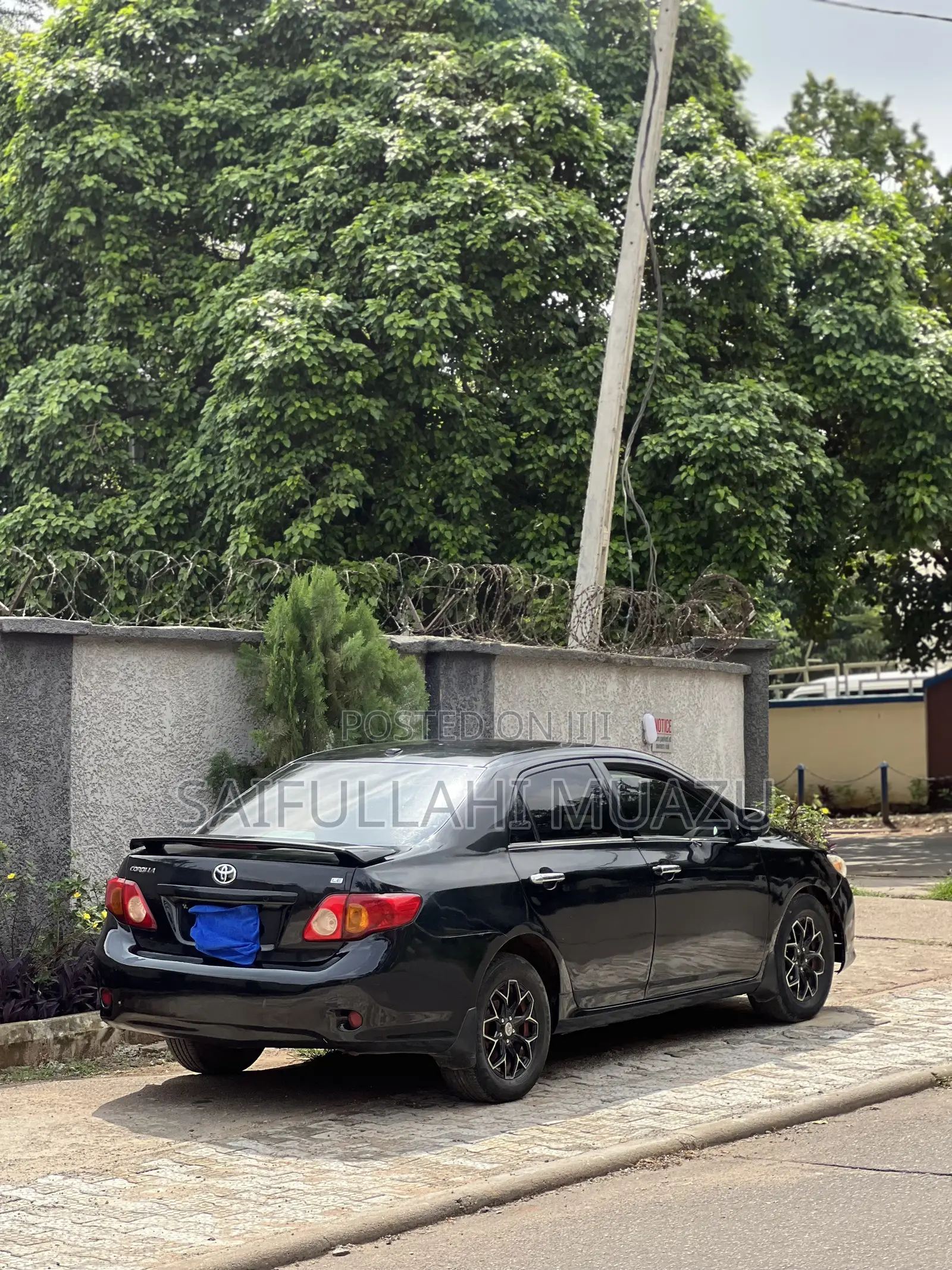 Toyota Corolla 2009 Black