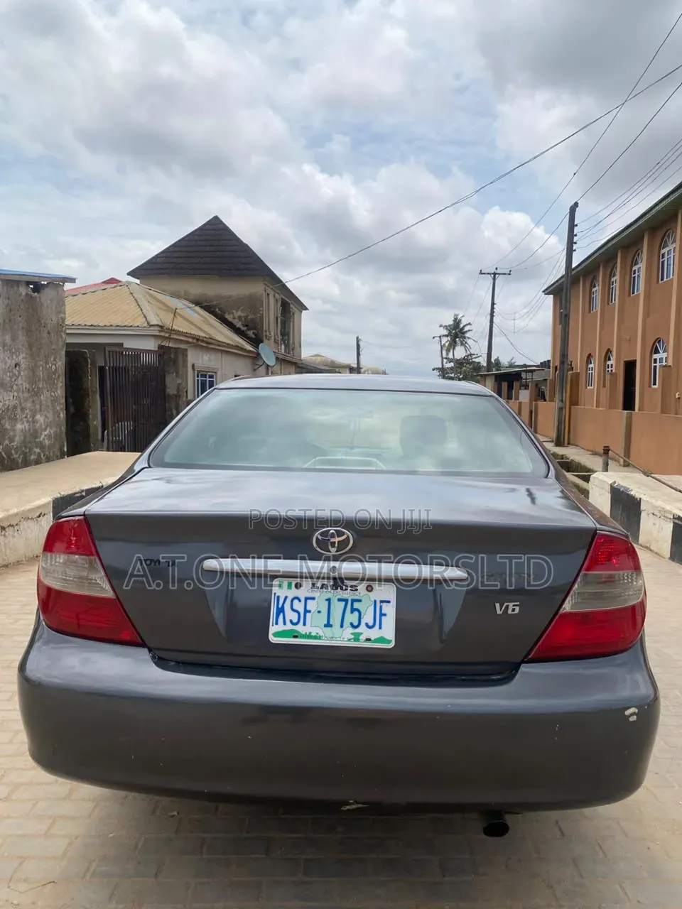 Toyota Camry 2004 Gray