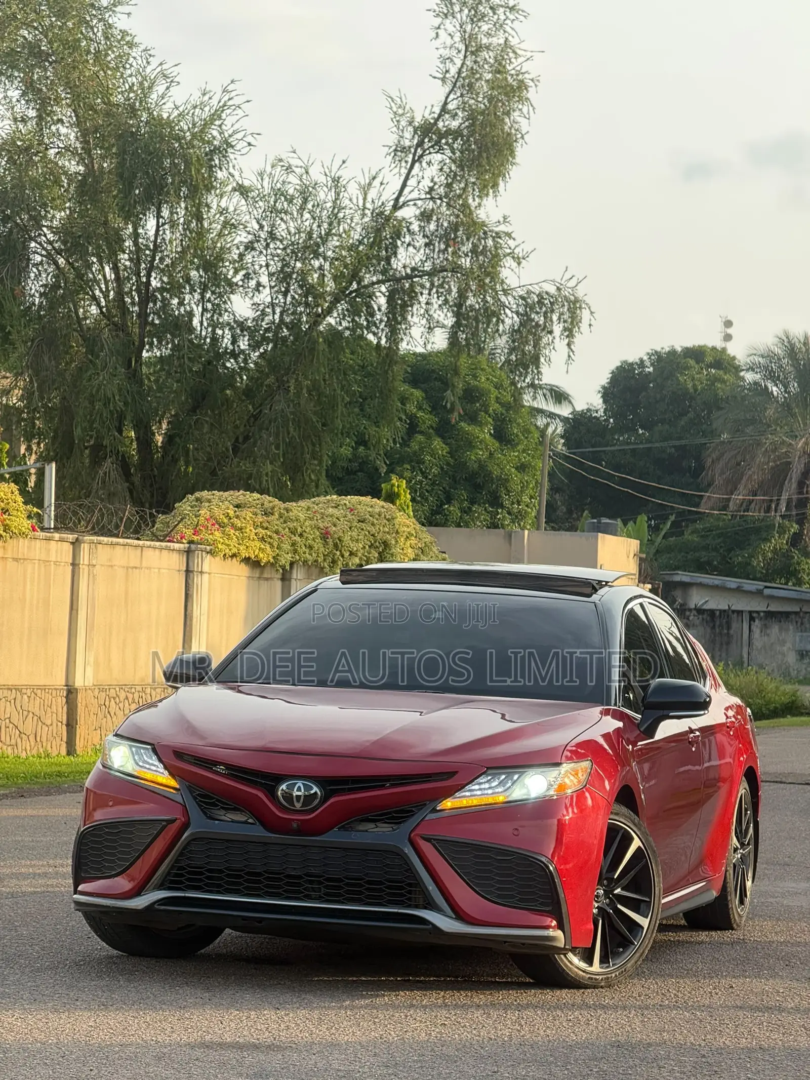 Toyota Camry XSE FWD 2020 Red