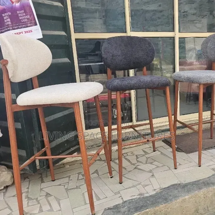 Comfortable High Bar Chairs