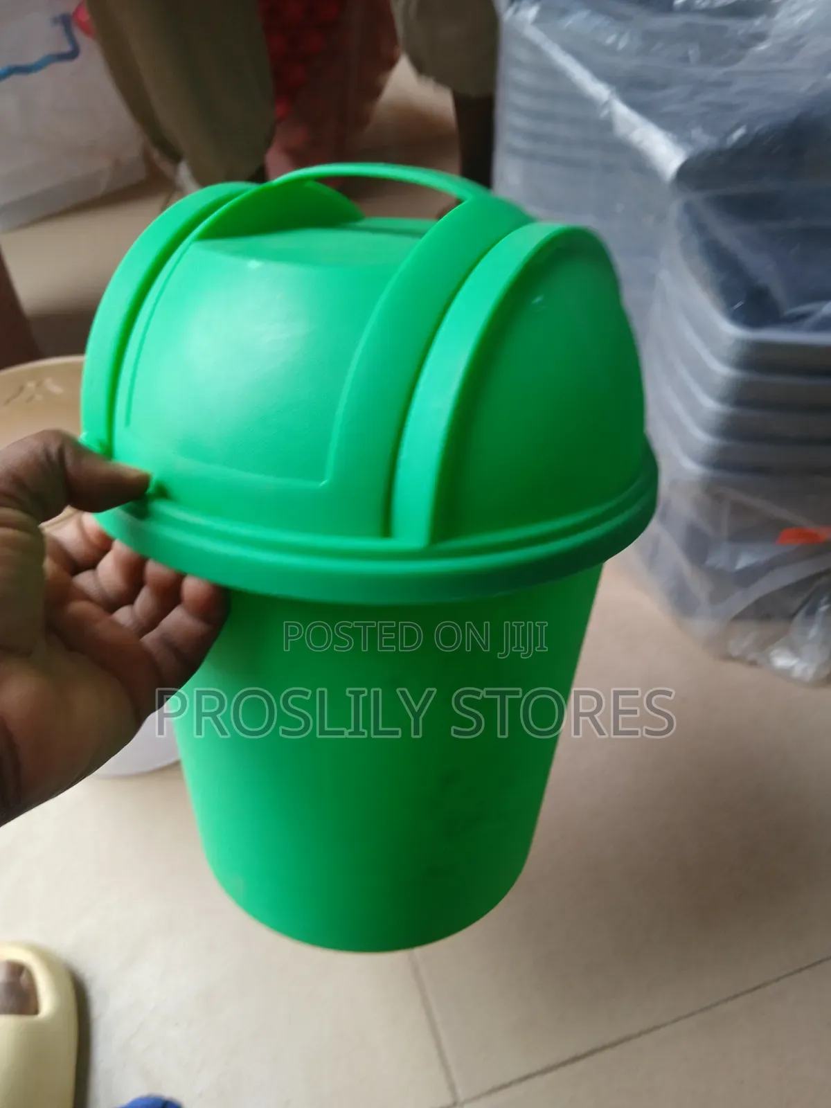 Motor Car Flip Dustbin X 1pc