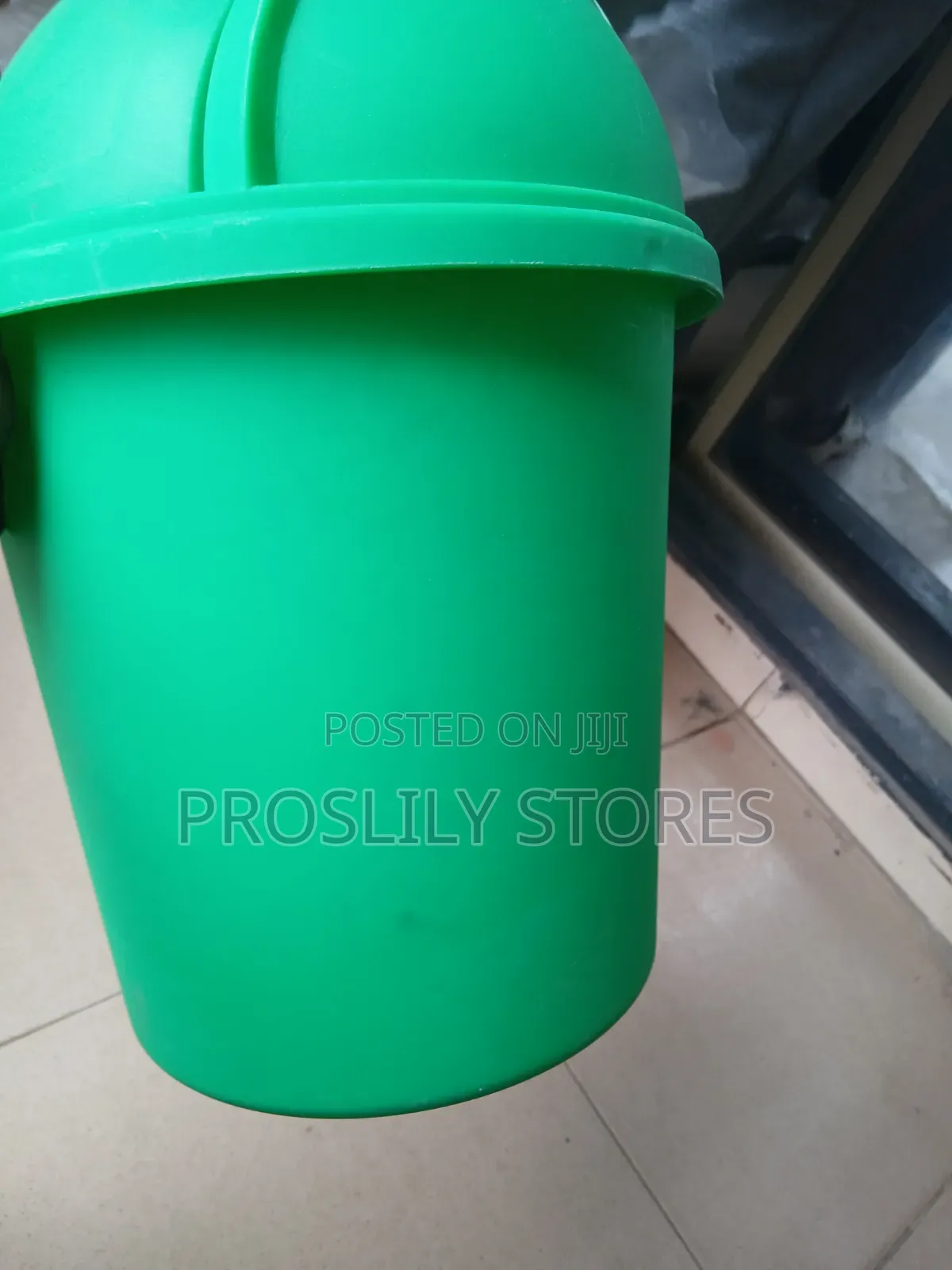 Motor Car Flip Dustbin X 1pc