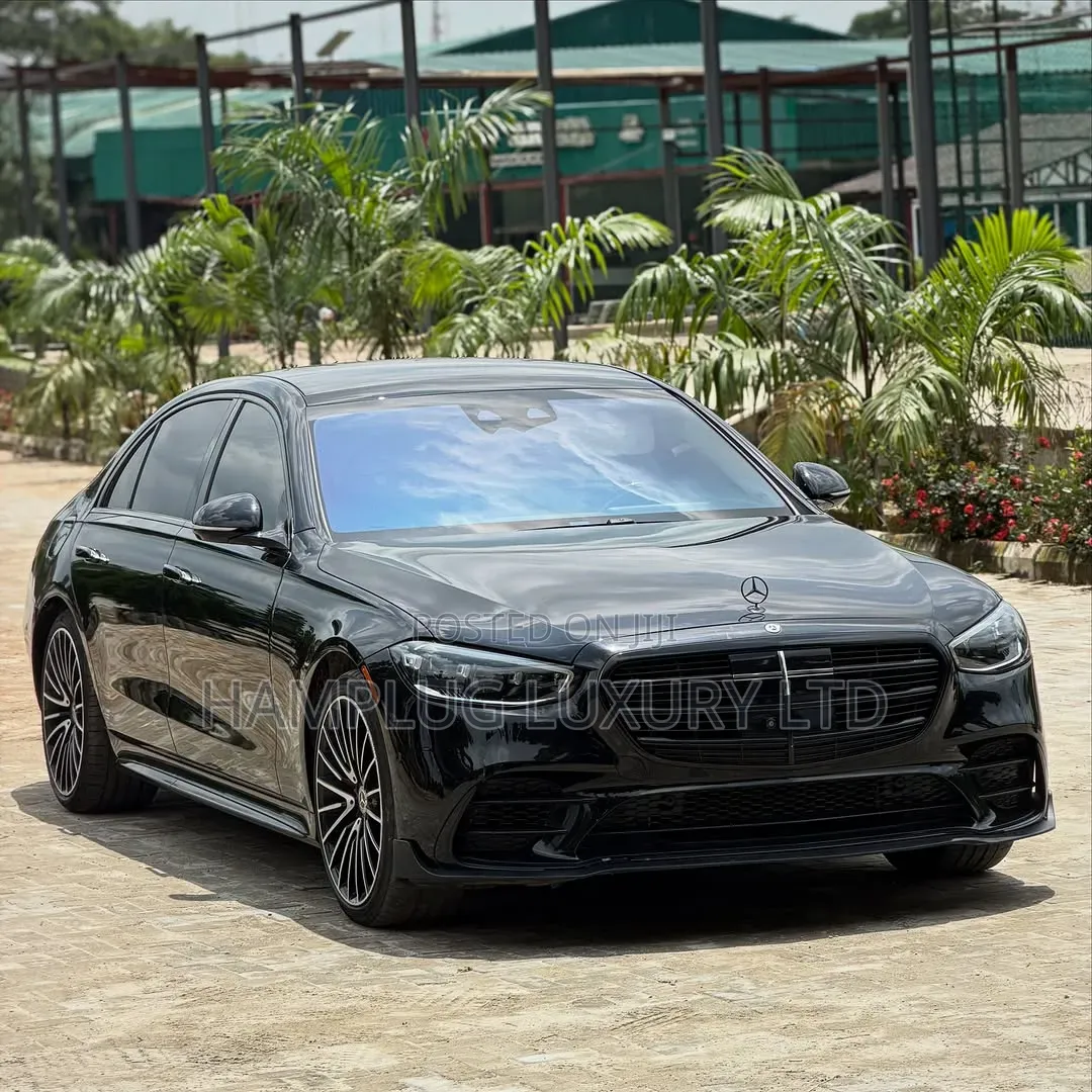 Mercedes-Benz S-Class 2023 Black