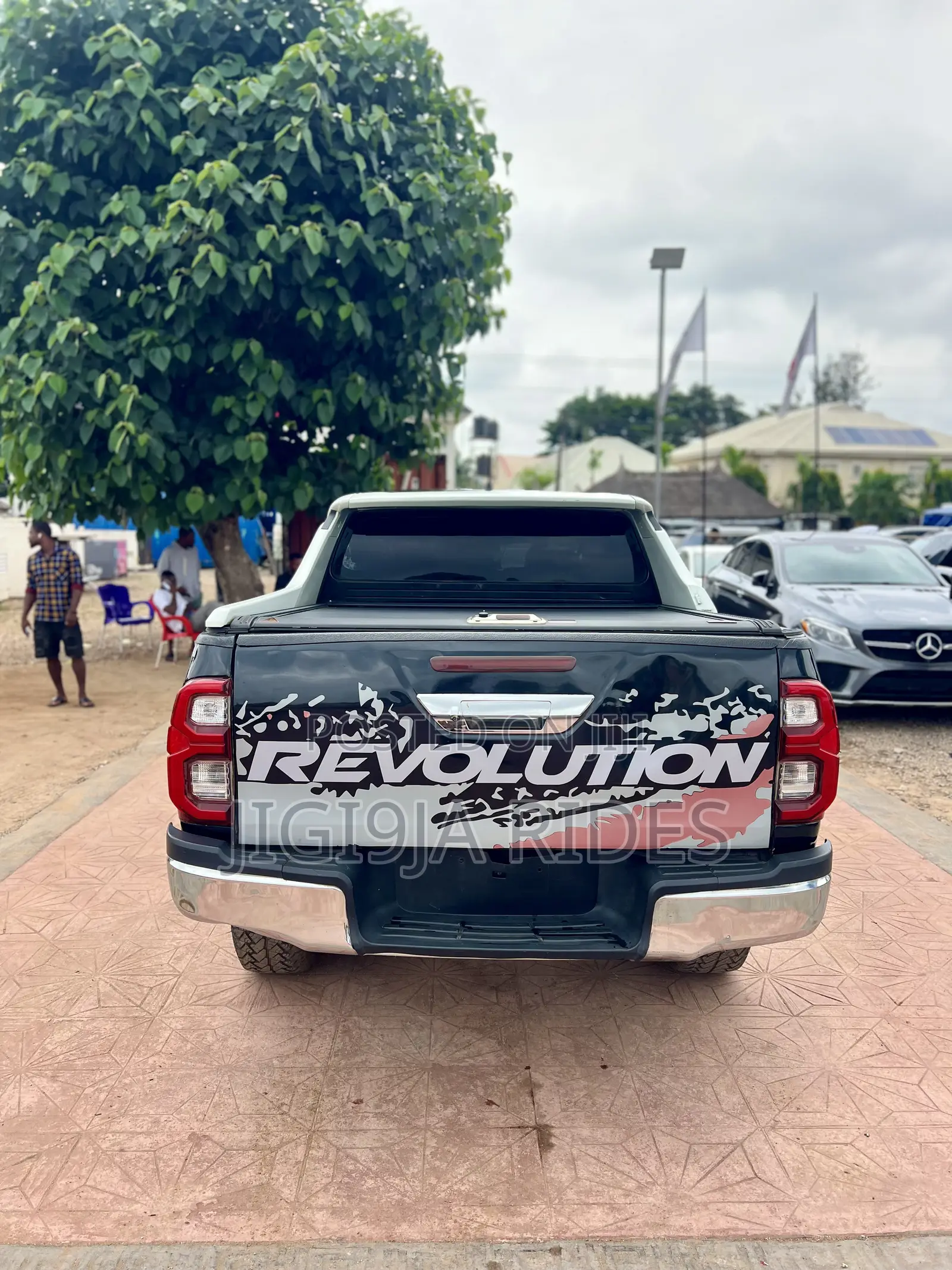 Toyota Hilux 2014 Black