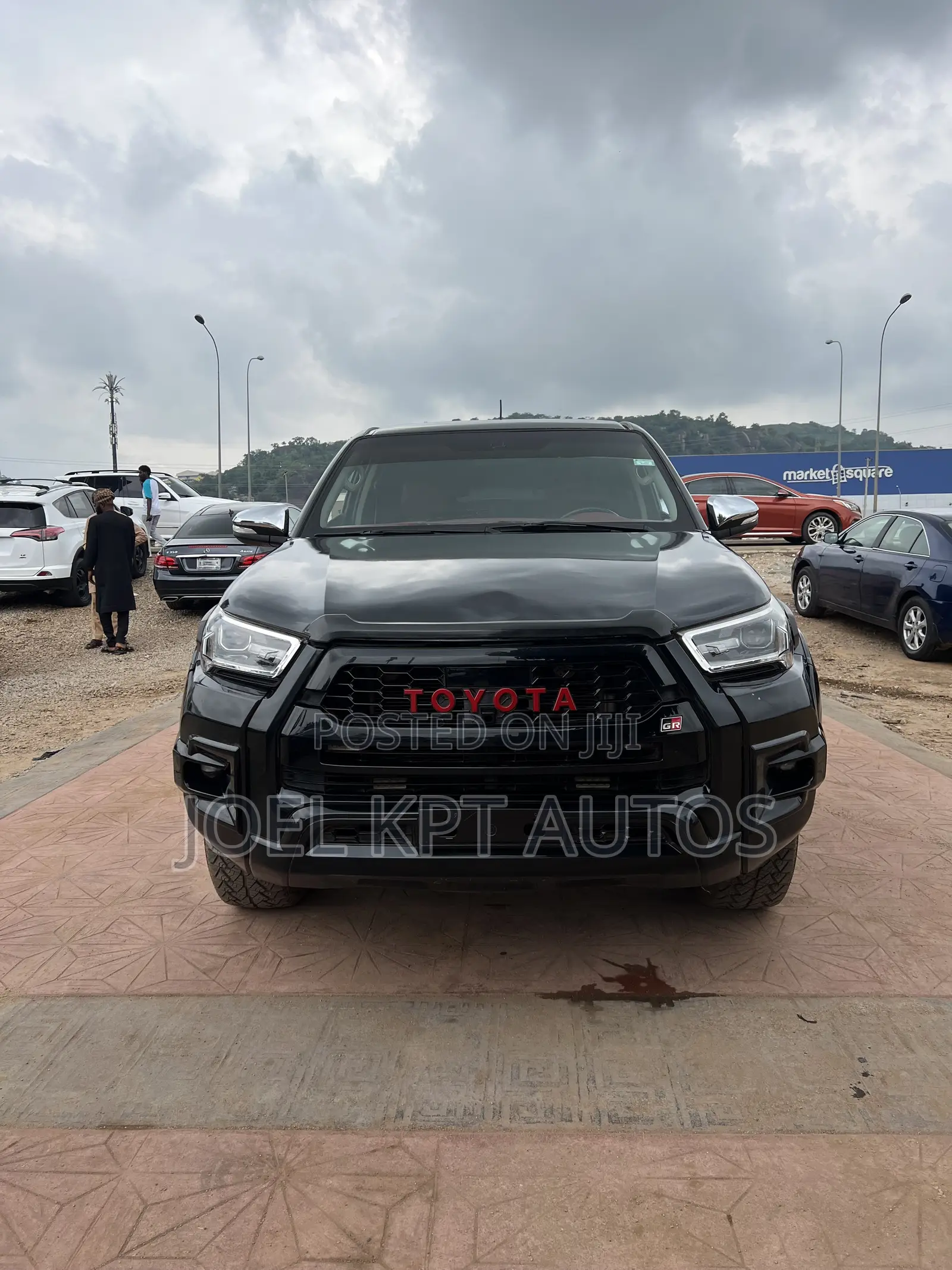 Toyota Hilux 2014 Black