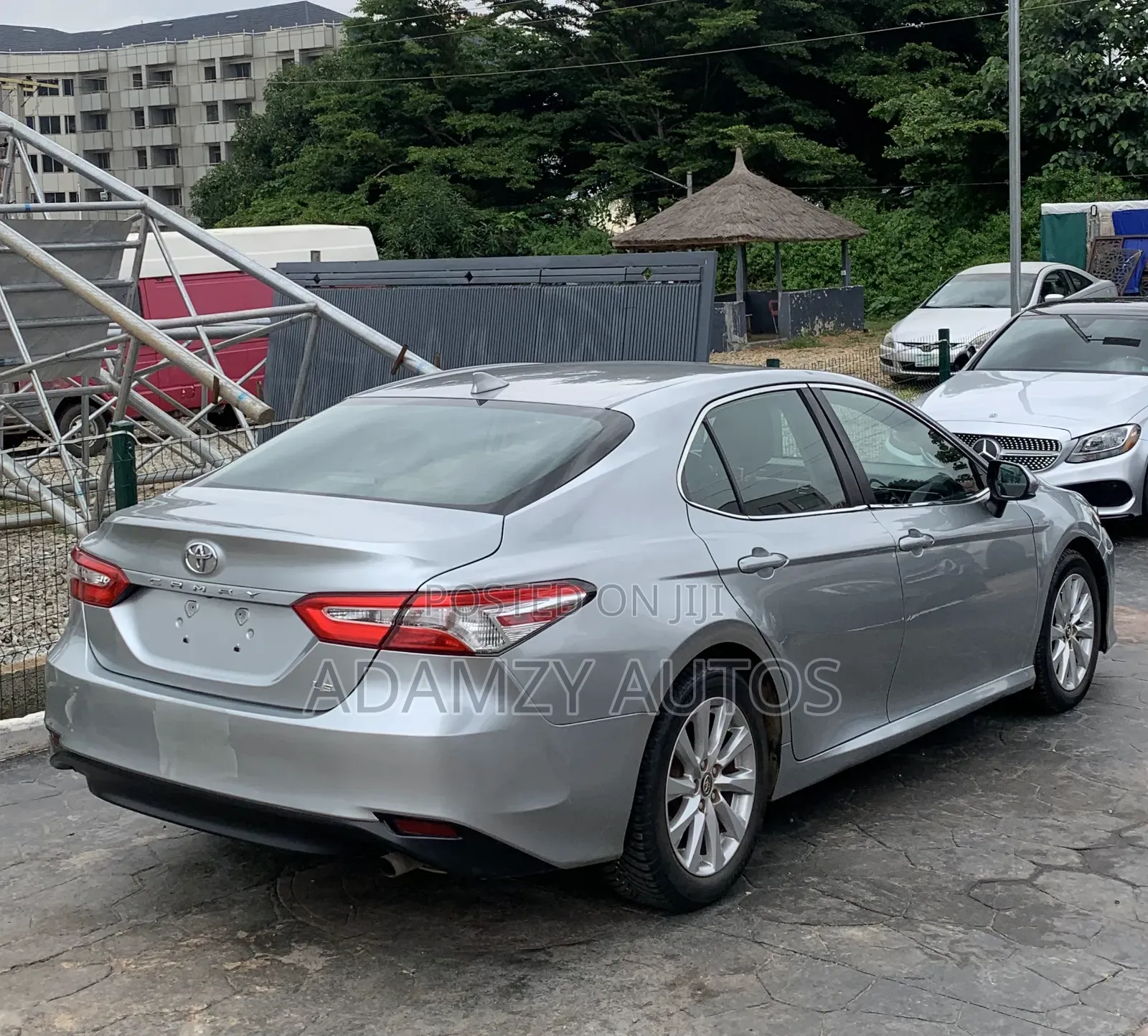 Toyota Camry 2019 Silver