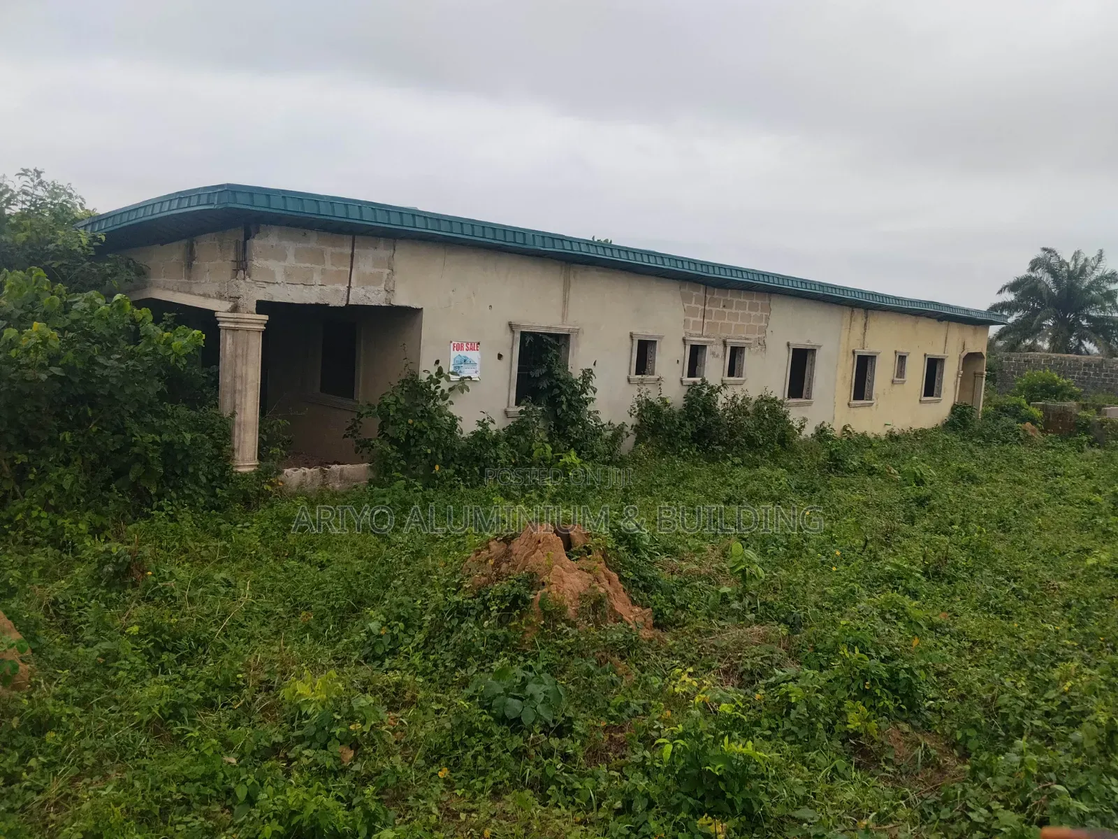 3bdrm Block of Flats in Ado-Odo/Ota for Sale