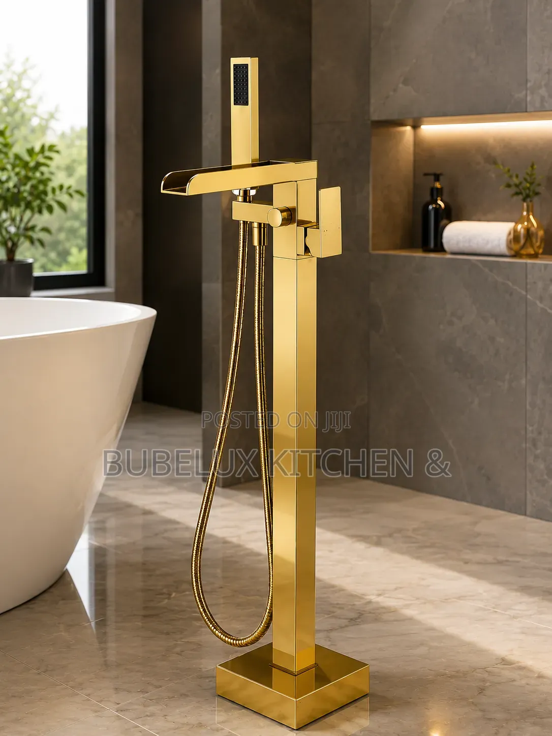 Gold Floor-Mounted Bathtub Mixer Tap