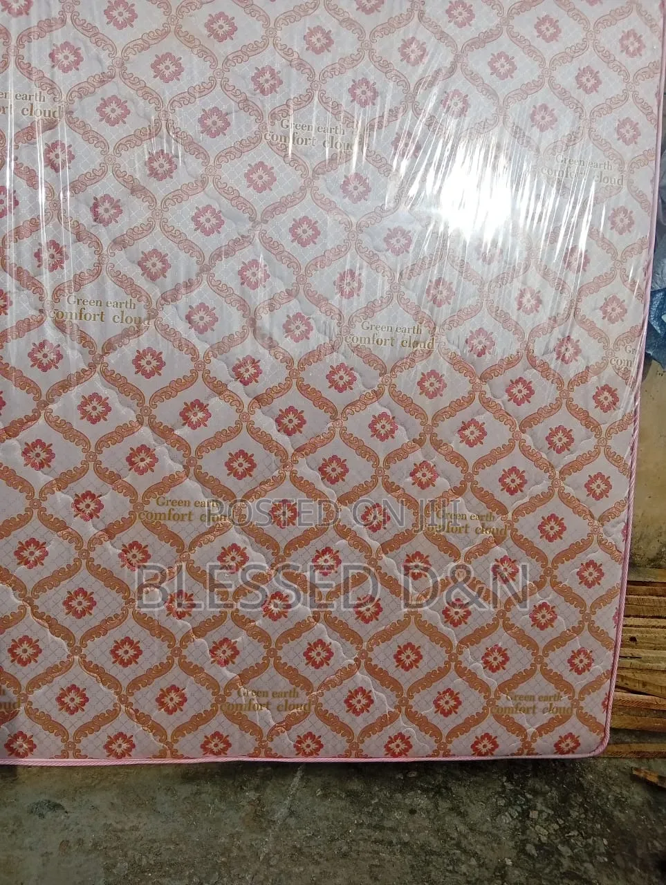 Brand New/6 Semi Orthopedic Mattress