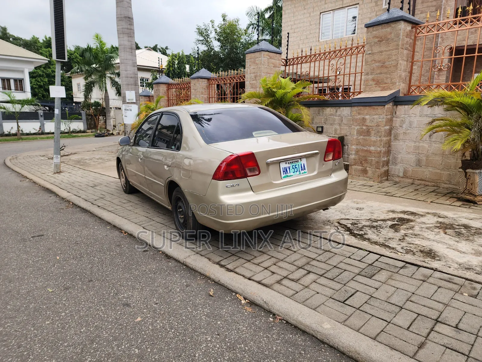 Honda Civic 2000 Gold