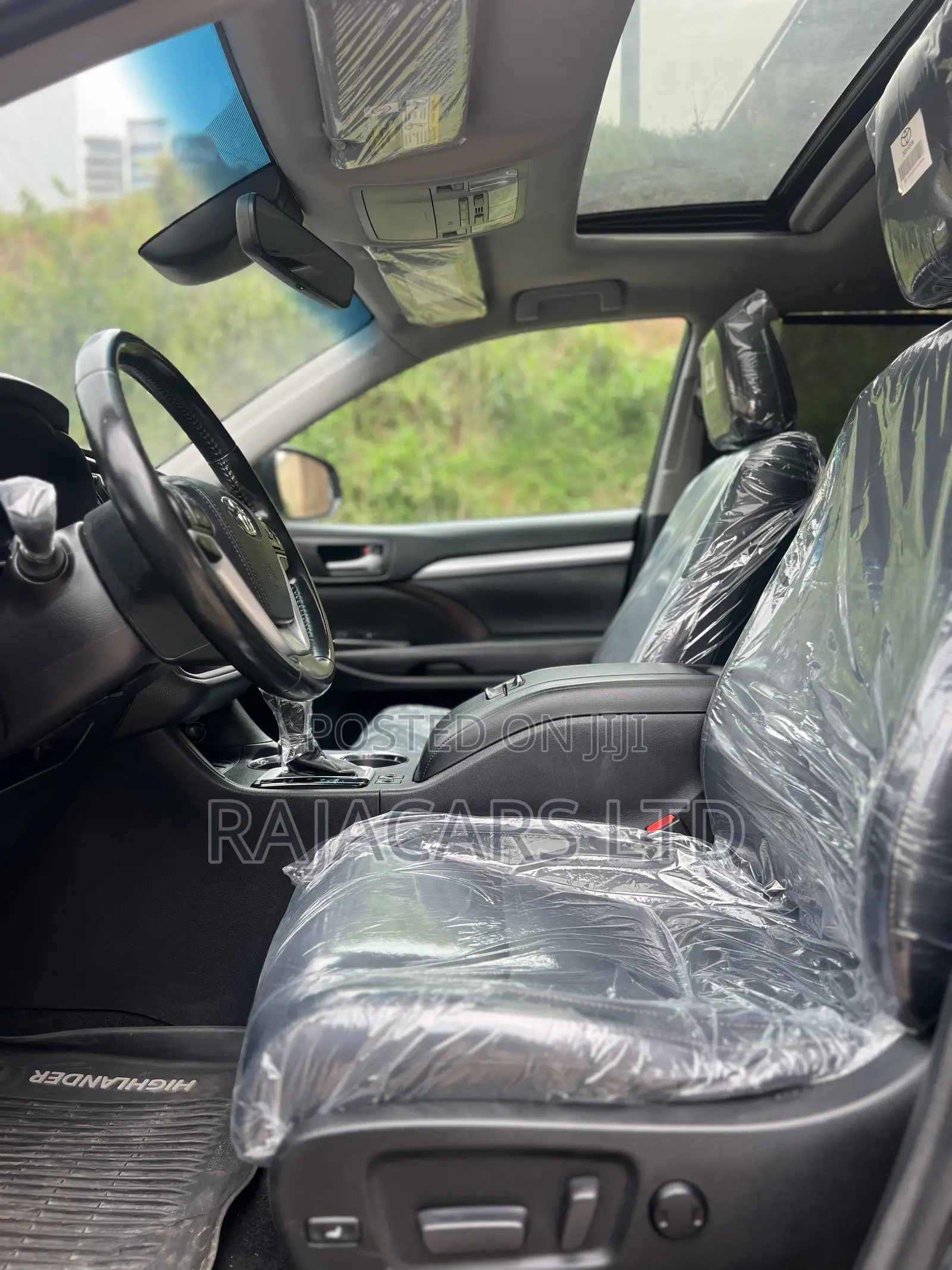 Toyota Highlander XLE 4x2 V6 (3.5L 6cyl 8A) 2018 Black