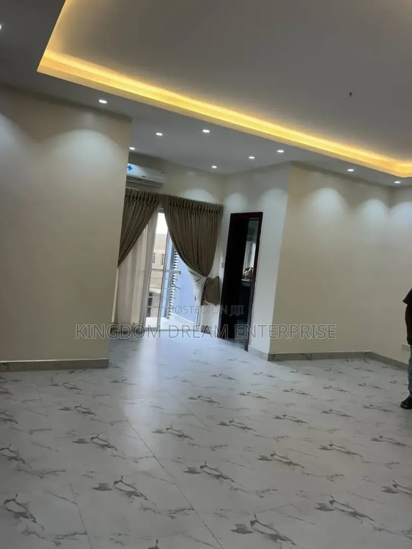 3bdrm Apartment in Ikate Lekki Lagos for rent