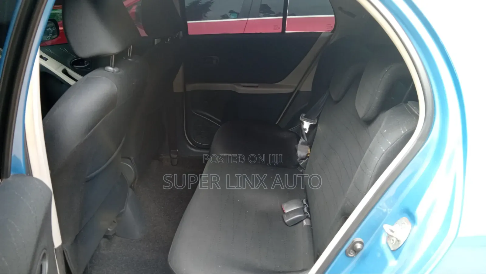 Toyota Yaris 2010 Blue