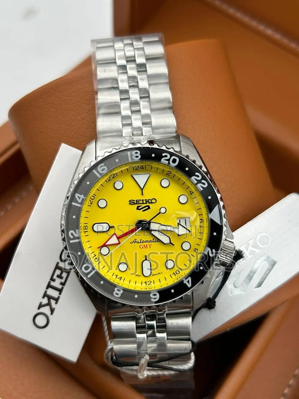 Seiko 5 Men's Automatic Waterproof Wristwatch