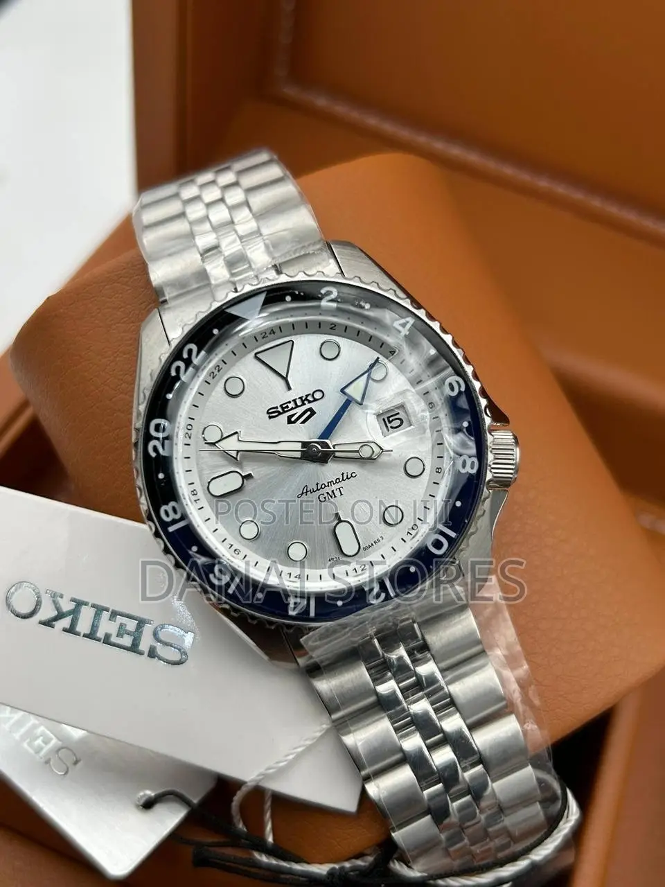 Seiko 5 Men's Automatic Waterproof Wristwatch