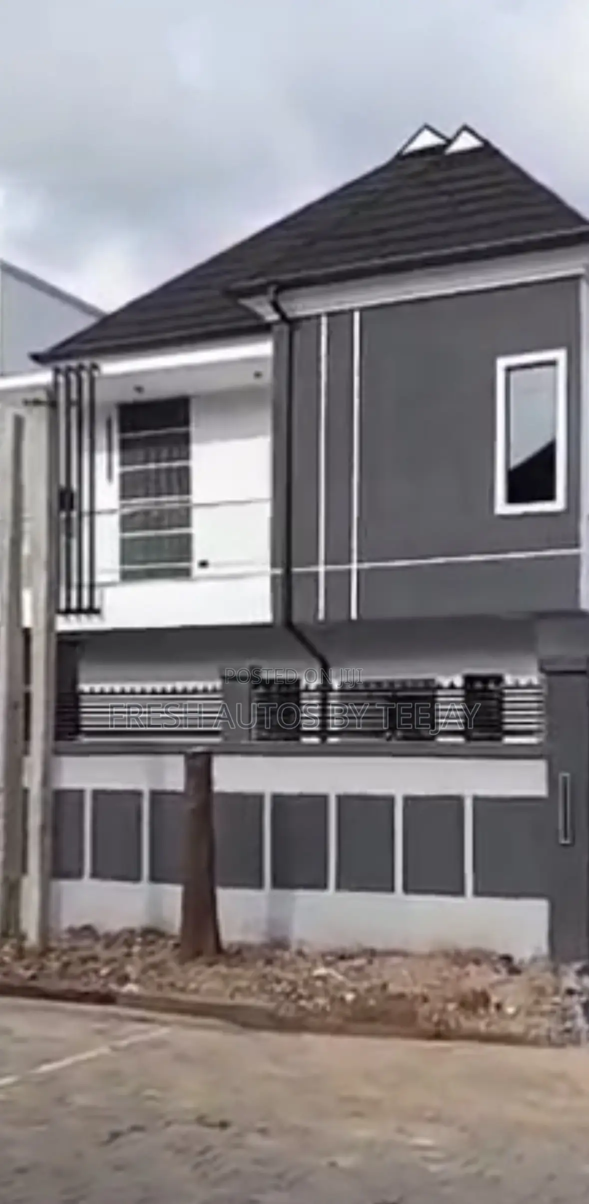 4bdrm Duplex in Magodo Phase1 Estate for sale
