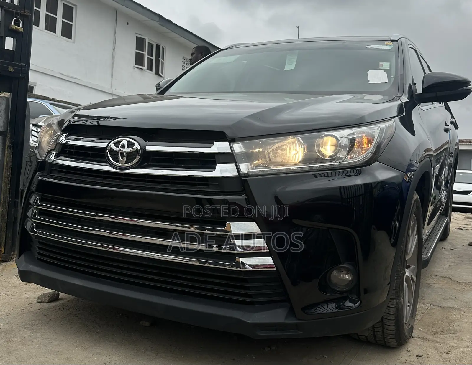 Toyota Highlander XLE 4dr SUV (3.5L 6cyl 6A) 2014 Black
