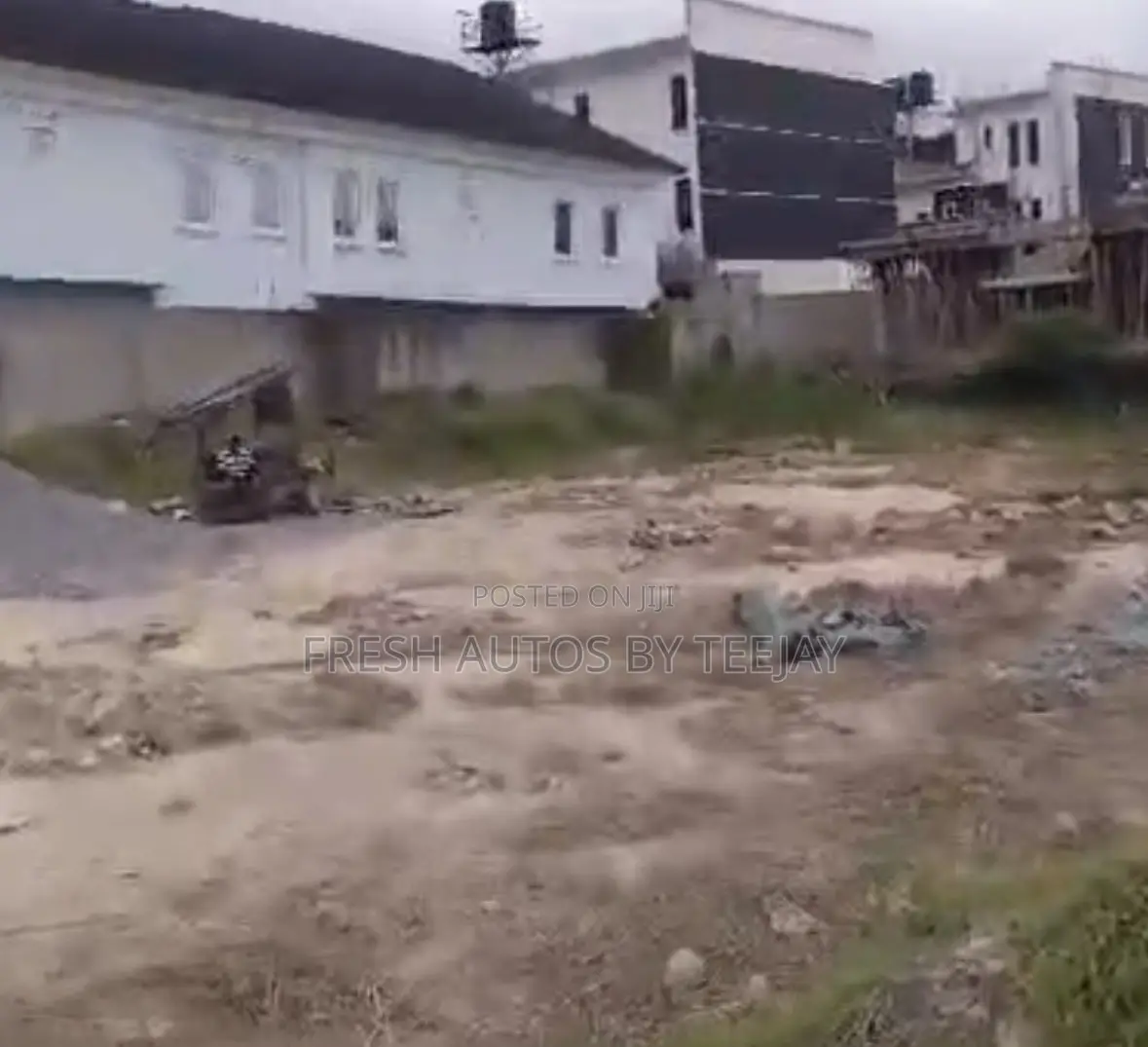 A Table Empty Dry Land for Sale in Opebi