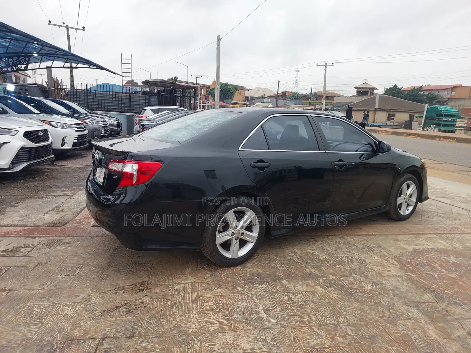 Toyota Camry SE 4dr Sedan (2.5L 4cyl 6A) 2013 Black