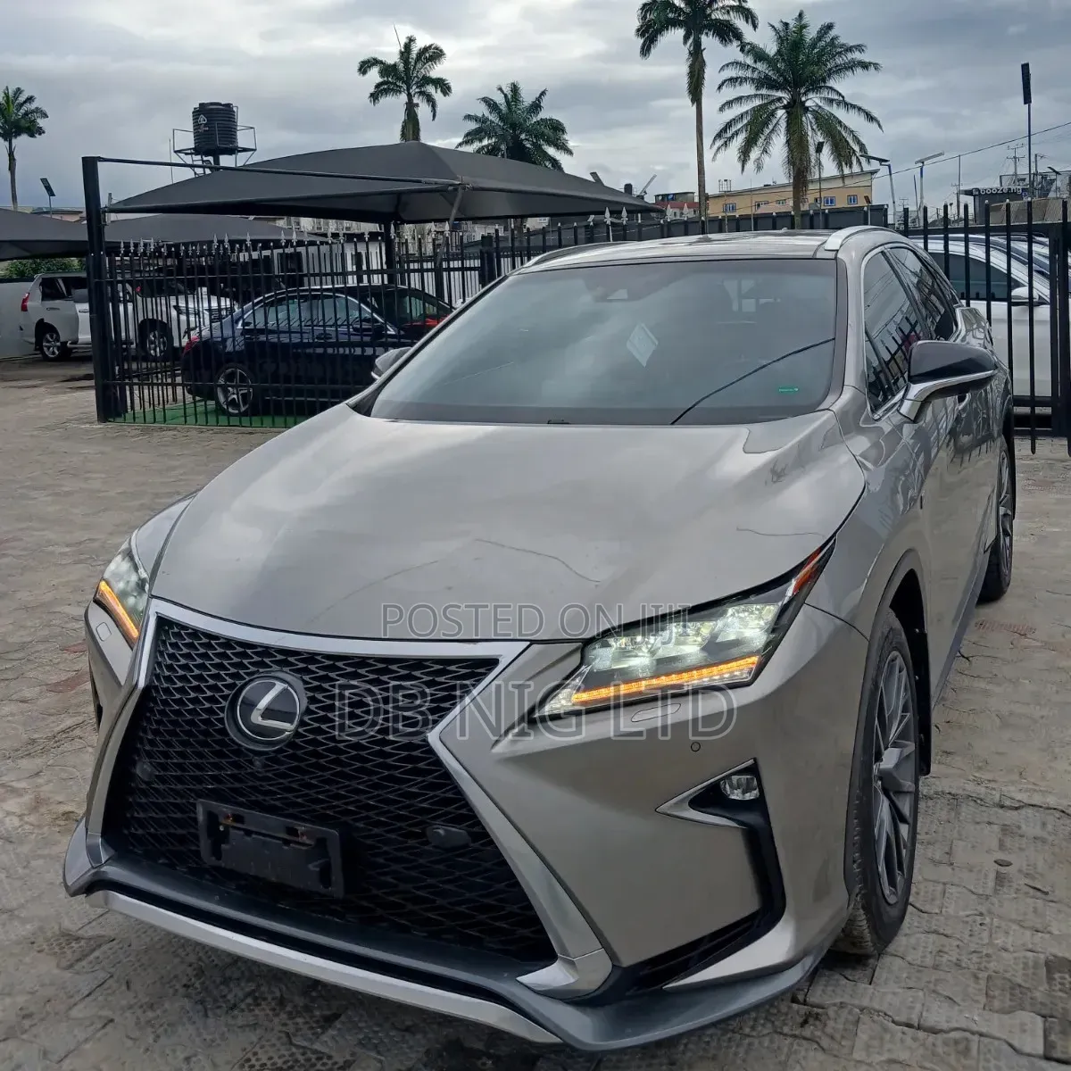 Lexus RX 350 F Sport AWD 2017 Gold