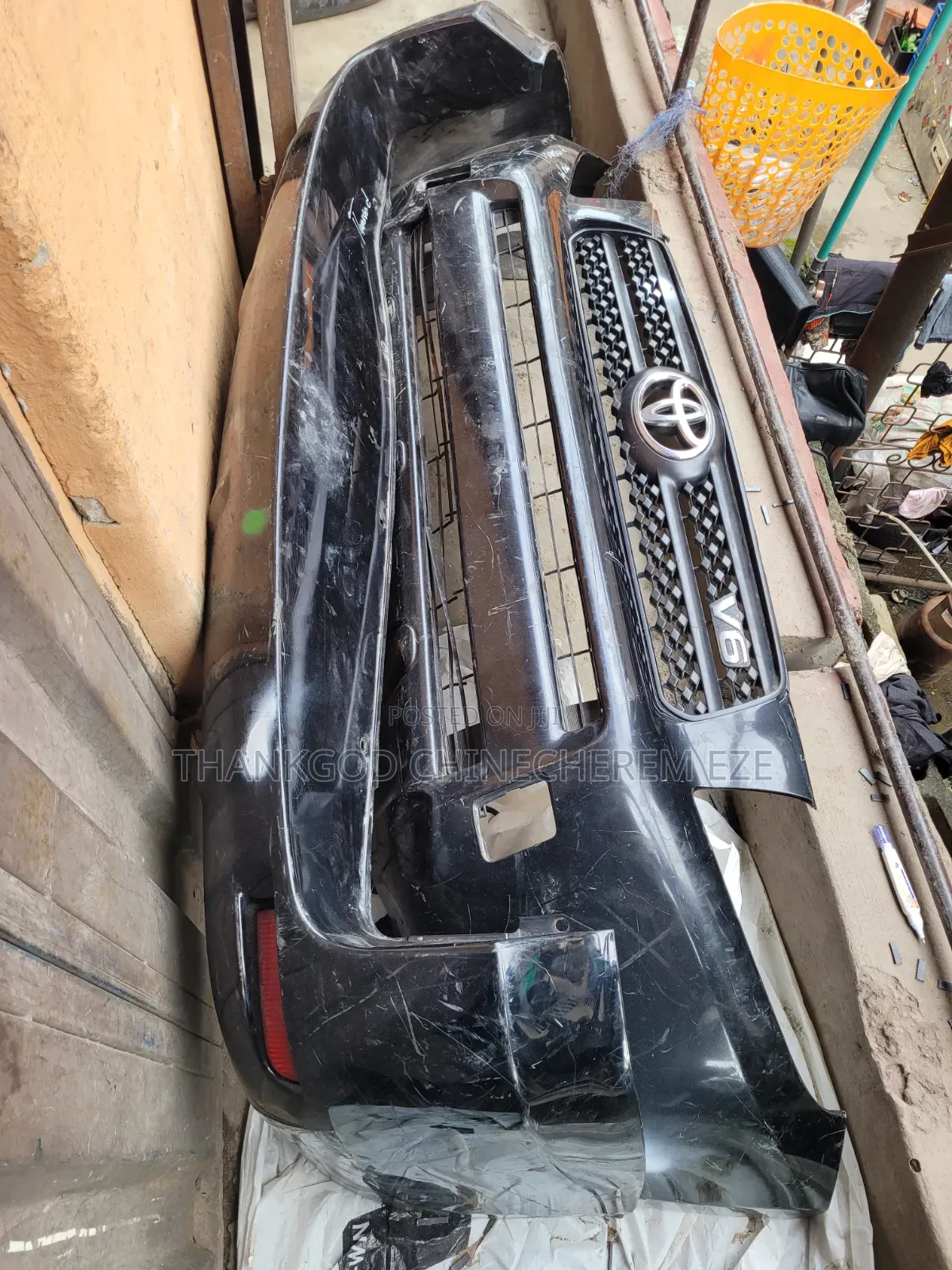 Complete Front and Back Bumper Rav4 07 Neat One Is Available