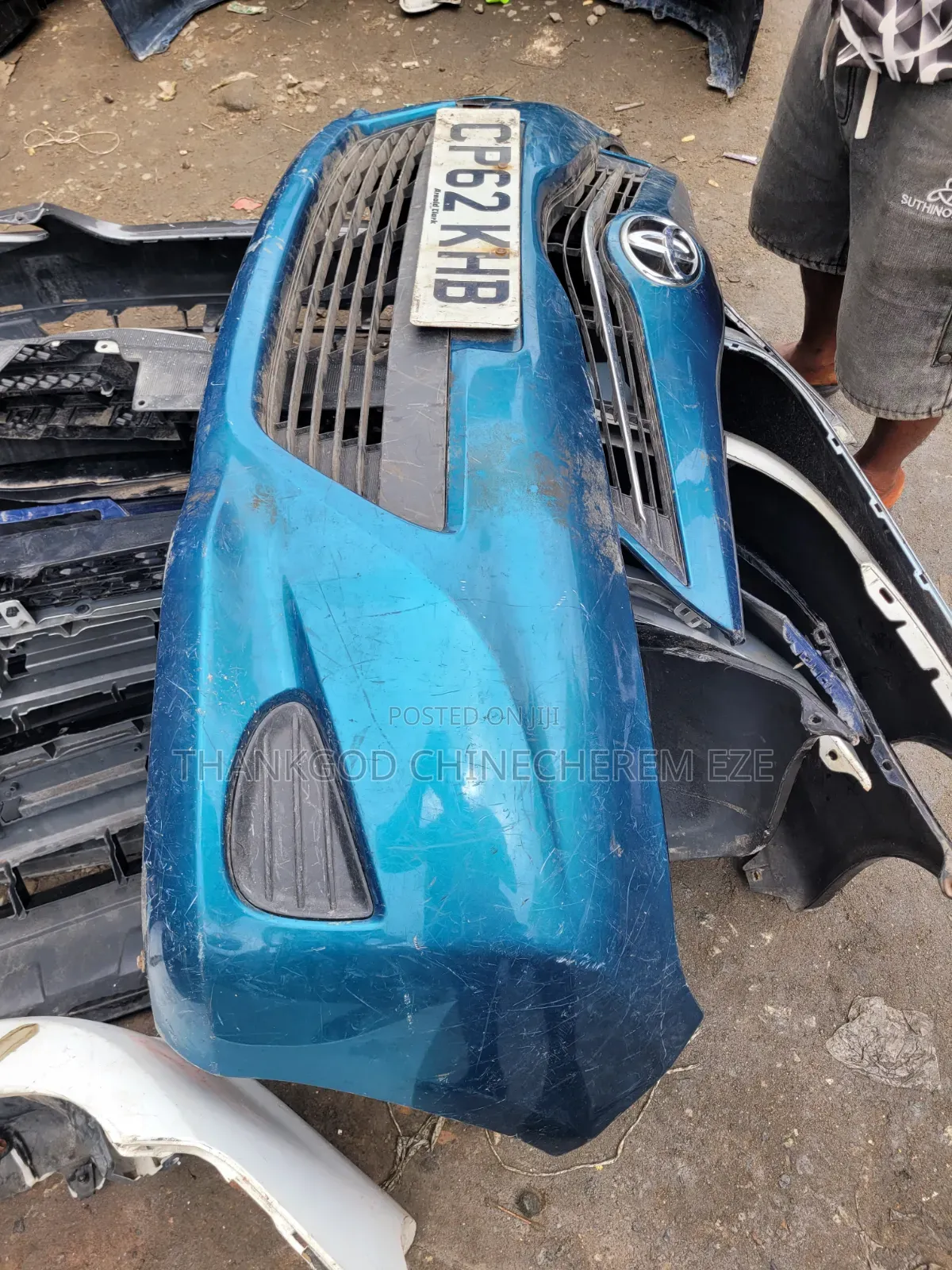 Complete Front Bumper Yaris 2014 Left Back Is Available Neat One