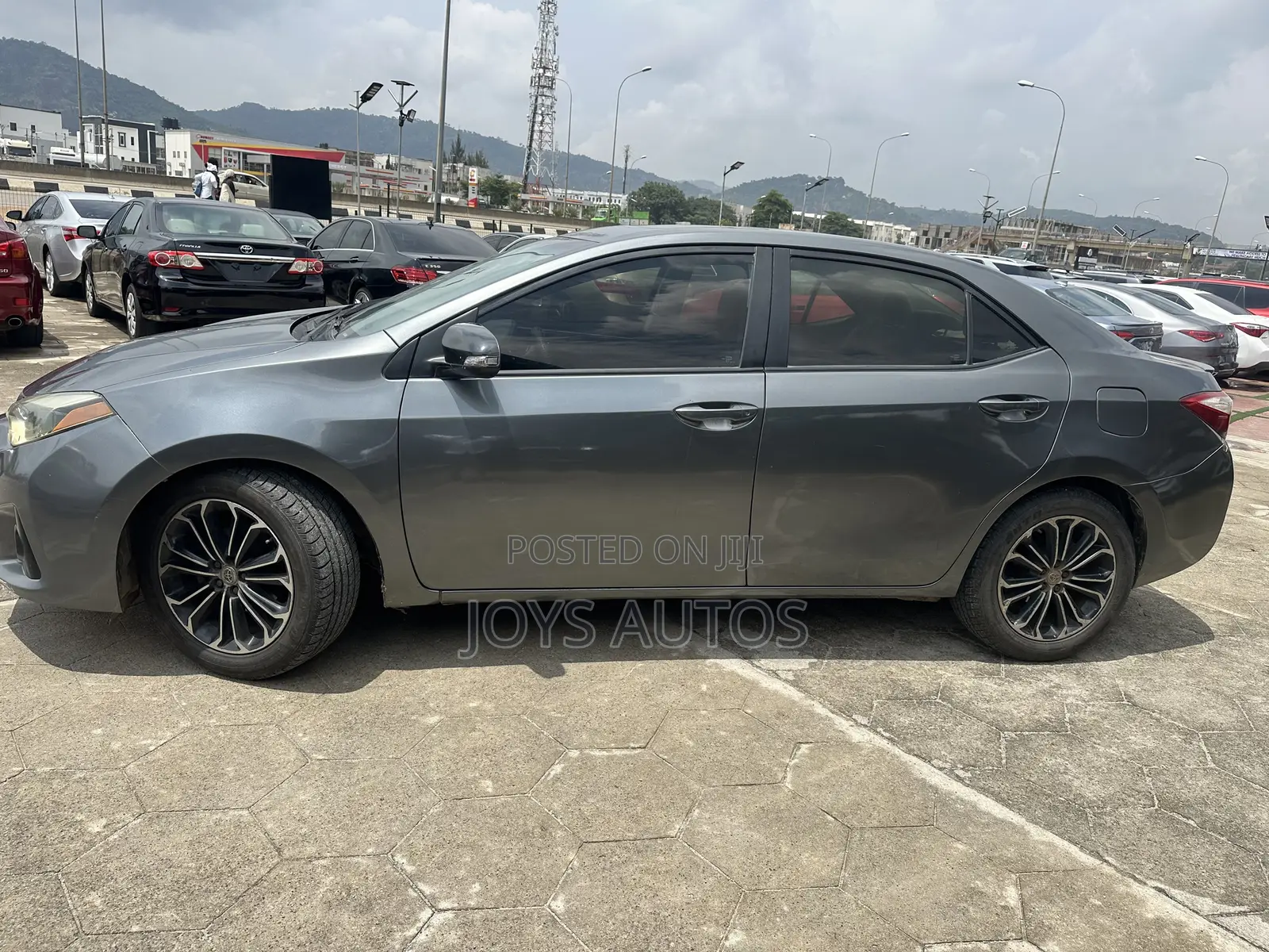 Toyota Corolla S 4dr Sedan (1.8L 4cyl CVT) 2015 Gray
