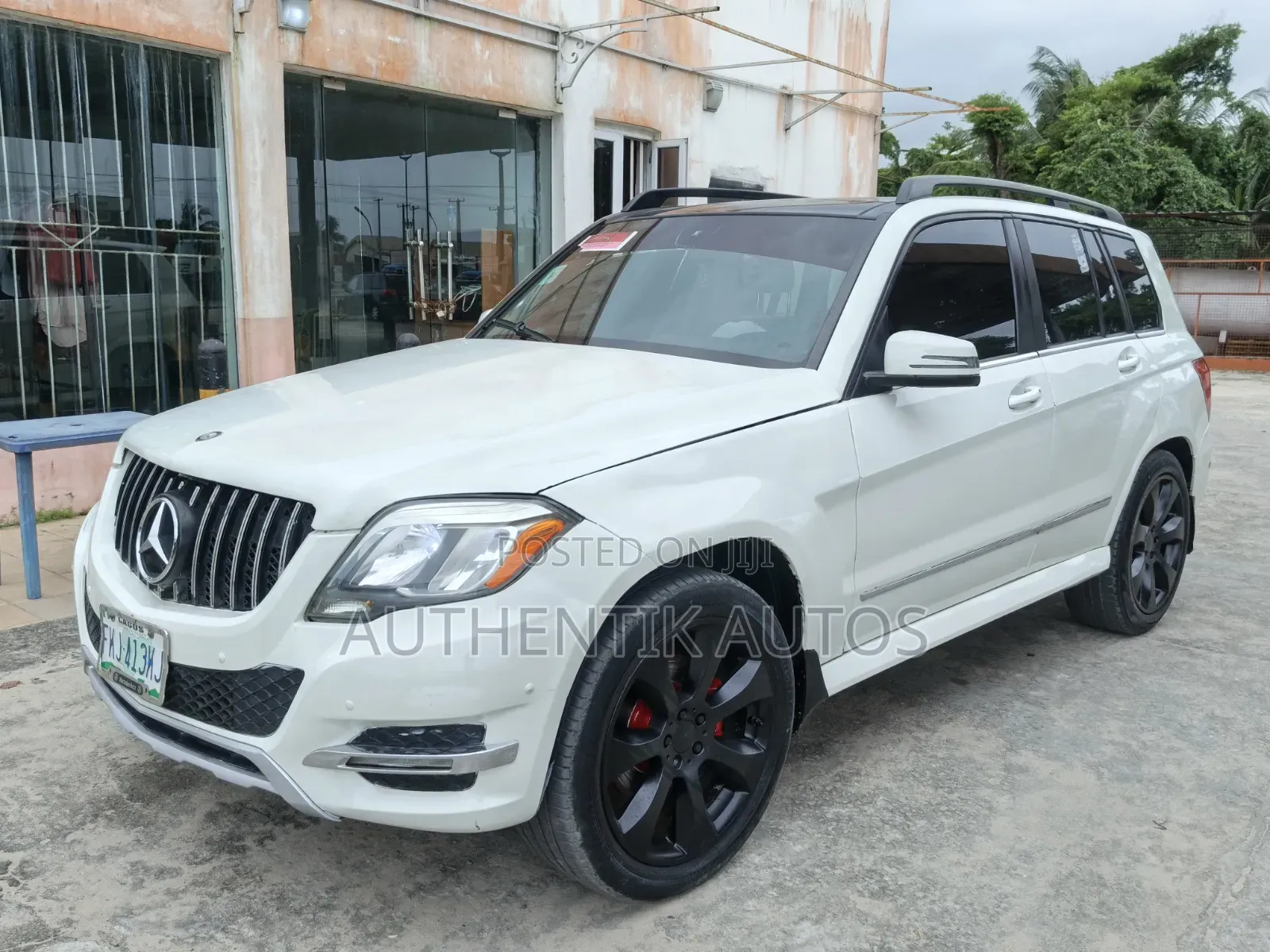 Mercedes-Benz GLK-Class 2010 White