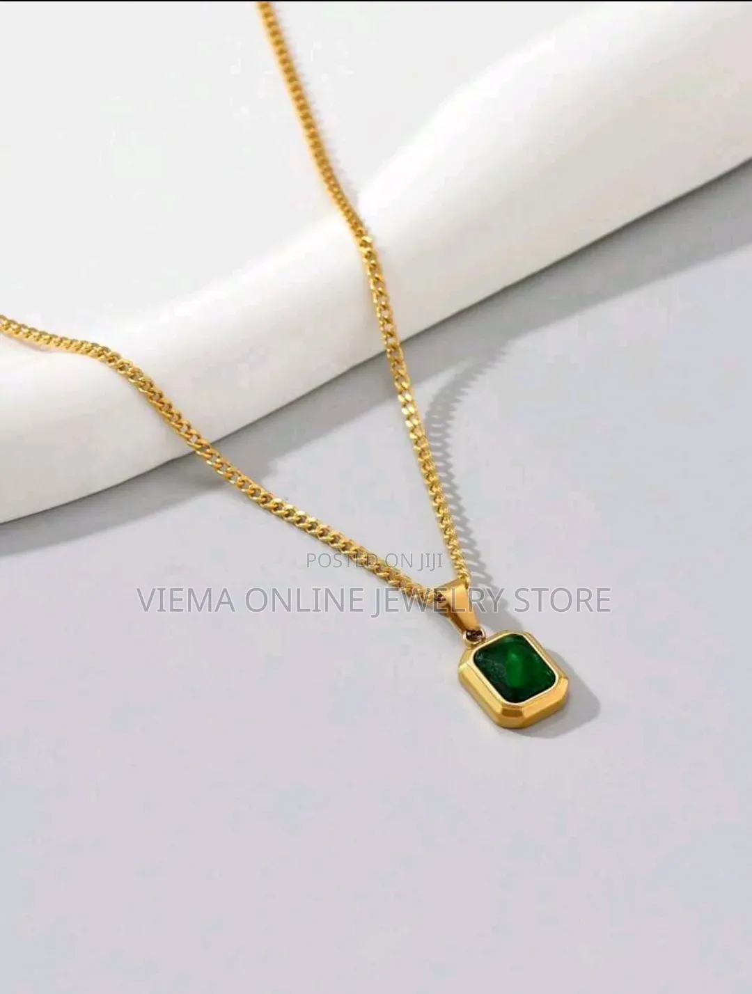1pc Vintage Stainless Steel Green Stone Necklace