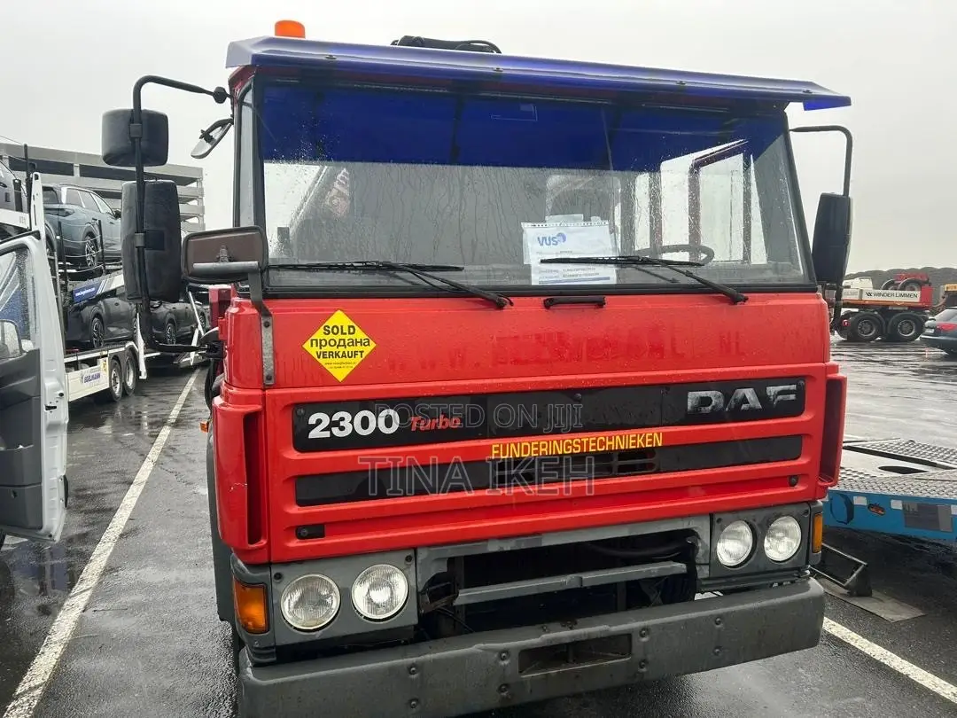 Daf Truck Self Loader Truck With Hiab
