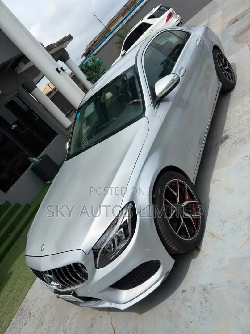 Mercedes-Benz C300 Sport 4dr AWD 4Matic Sedan (2.0L 4cyl 7A) 2015