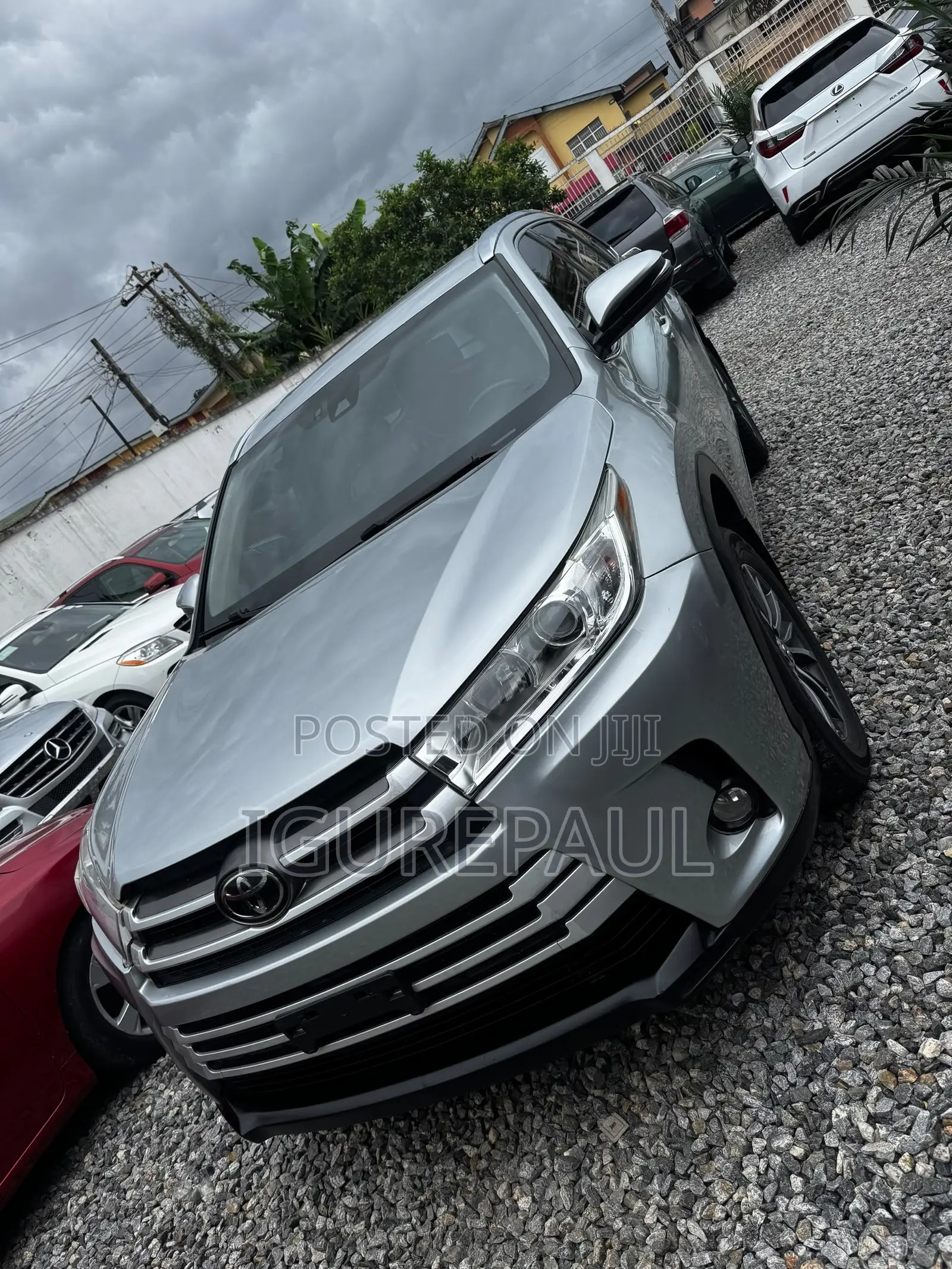 Toyota Highlander XLE 4x4 V6 (3.5L 6cyl 8A) 2017 Silver