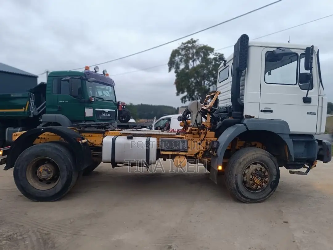 MAN Diesel Truck With Trailer Head