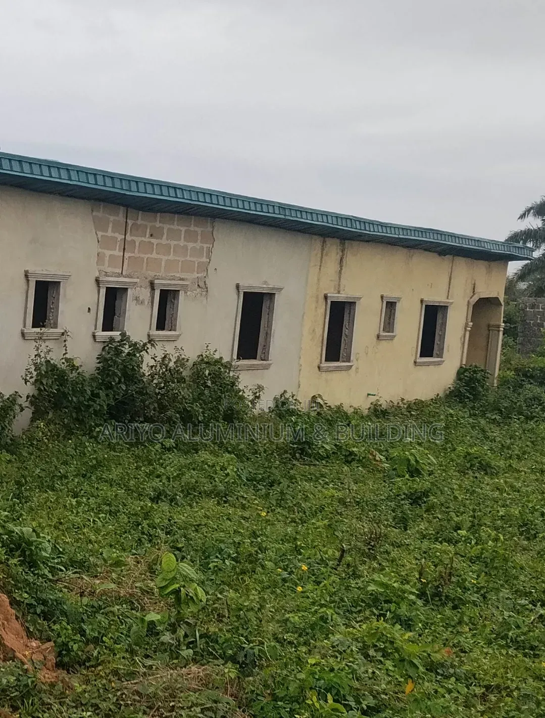 3bdrm Block of Flats in Ado-Odo/Ota for Sale