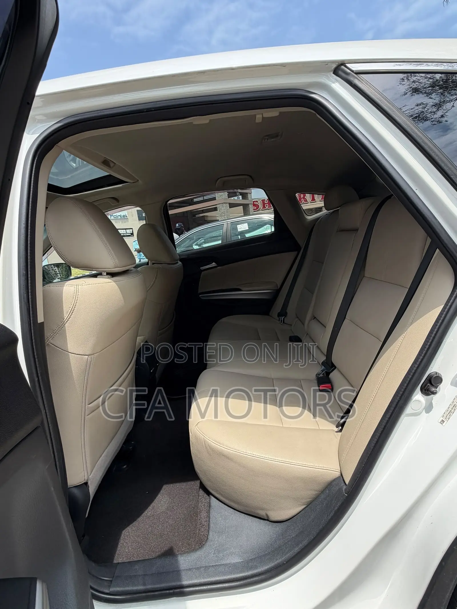 Honda Crosstour 2013 White