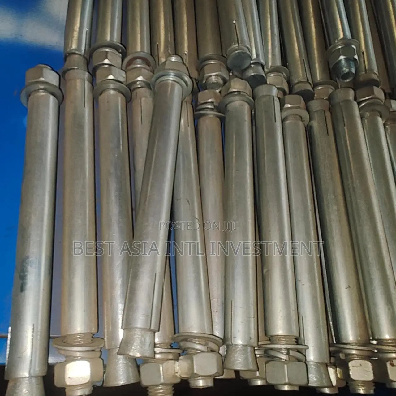 Heavy-Duty Sleeve Anchor Bolts – Concrete Masonry Expansion Anchors