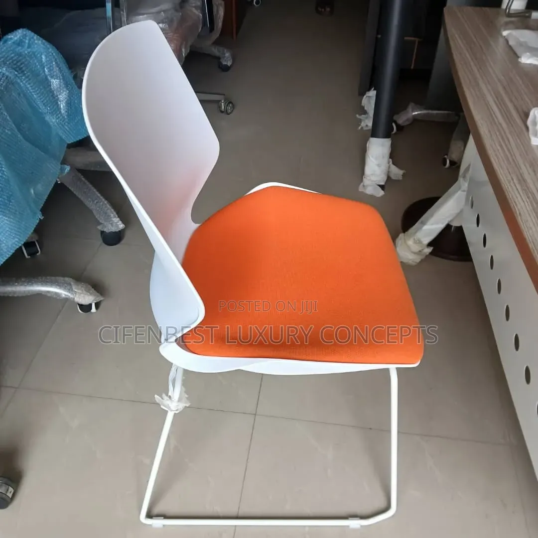 Luxury Restaurant/Waiting/Visitors Chair With Cushion