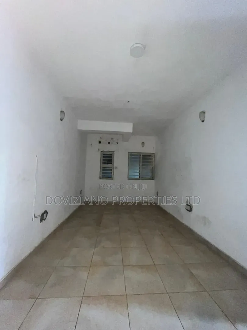 4bdrm Duplex in Awolowo Road for rent